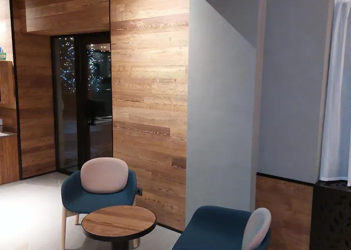 Ferrari Szálloda Castione della Presolana