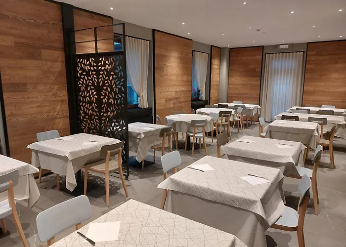 Szálloda Ferrari Castione della Presolana